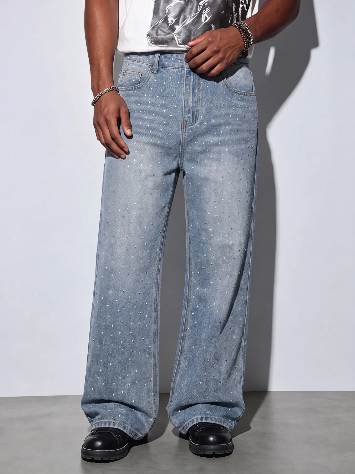 Men's Slim Straight Denim Jeans, All-Over Glitter Rhinestone Details, Vintage Wash Design, Trendy Street Aesthetic, Effortless Daily Casual Style