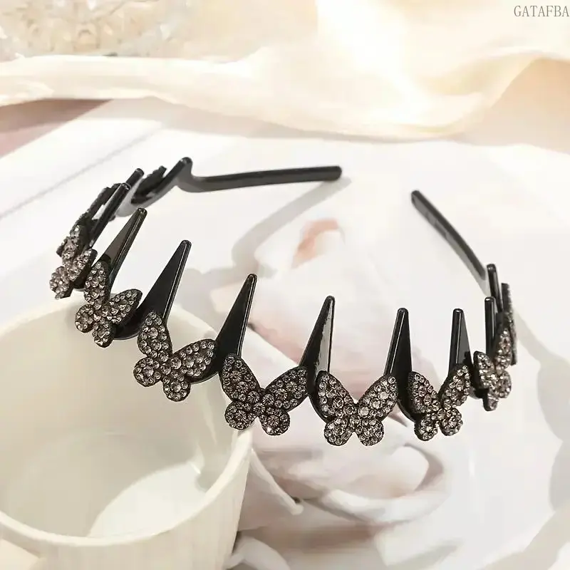 Women's Wavy Crystal Headband, Glamorous Sparkling Wave Design, Lightweight Non-slip Elegant Crystal Butterflies Hair Accessory for Wedding Party Casual Daily Indoor Use
