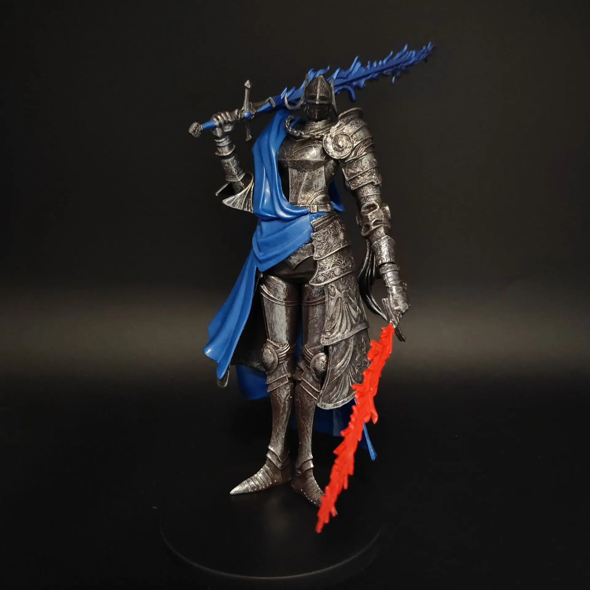 Double Moon Knight Reina Handmade Figure, Figurine Decor, Full Moon Queen Reina Statue, Mesemo Sword Collectible Model, Unique Anime Merchandise, Collectible PVC Figure, Character Figurine, Collectible For Fans