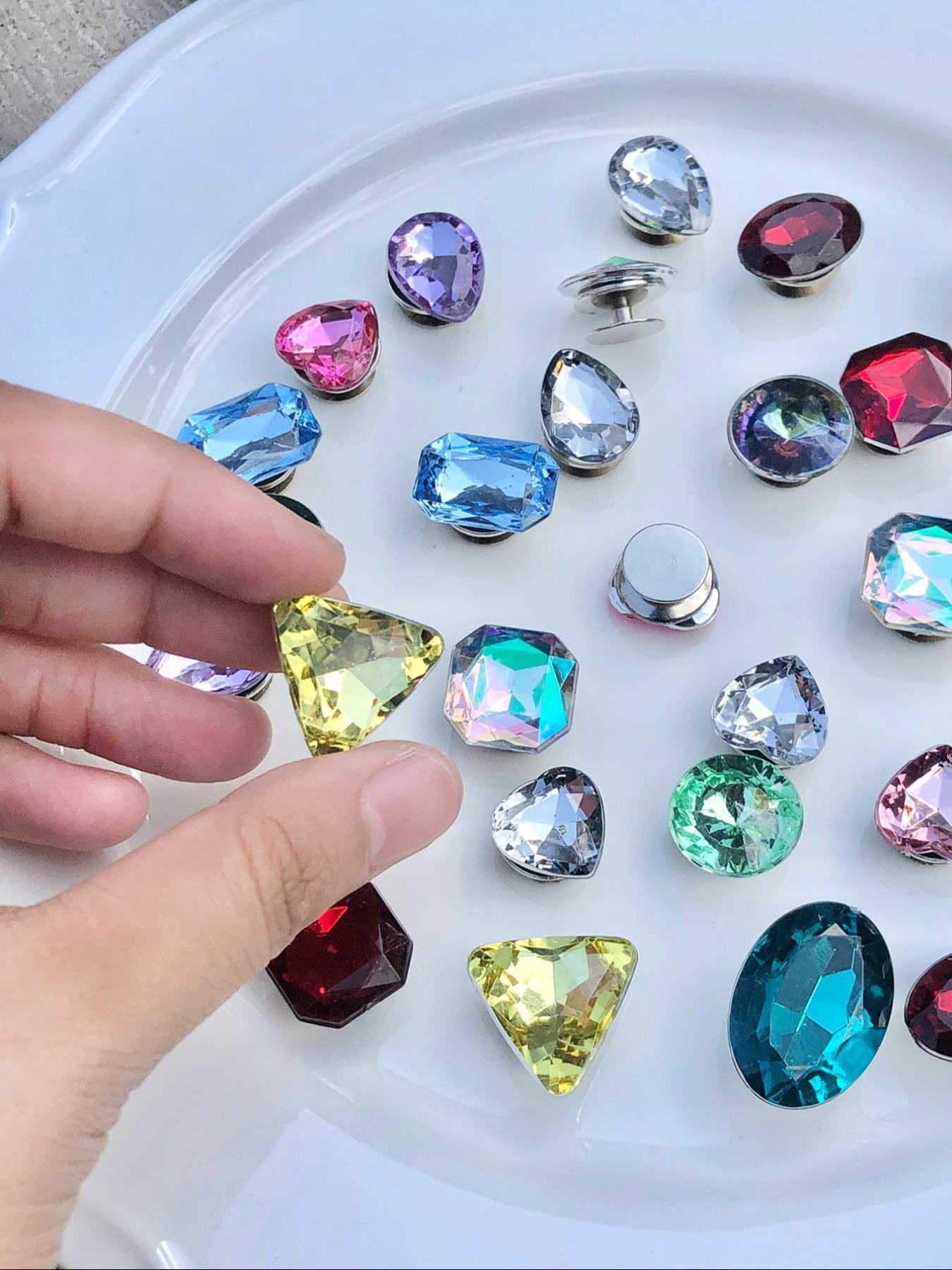 Cute Colorful Artificial Crystal Design Shoe Charms, 28pcs Fashionable Novelty Shoes Decorations for Clogs Design, Dazzling Glamour Trendy Holiday Shoe Accessories for Women & Girls, Bling Shoe Charms