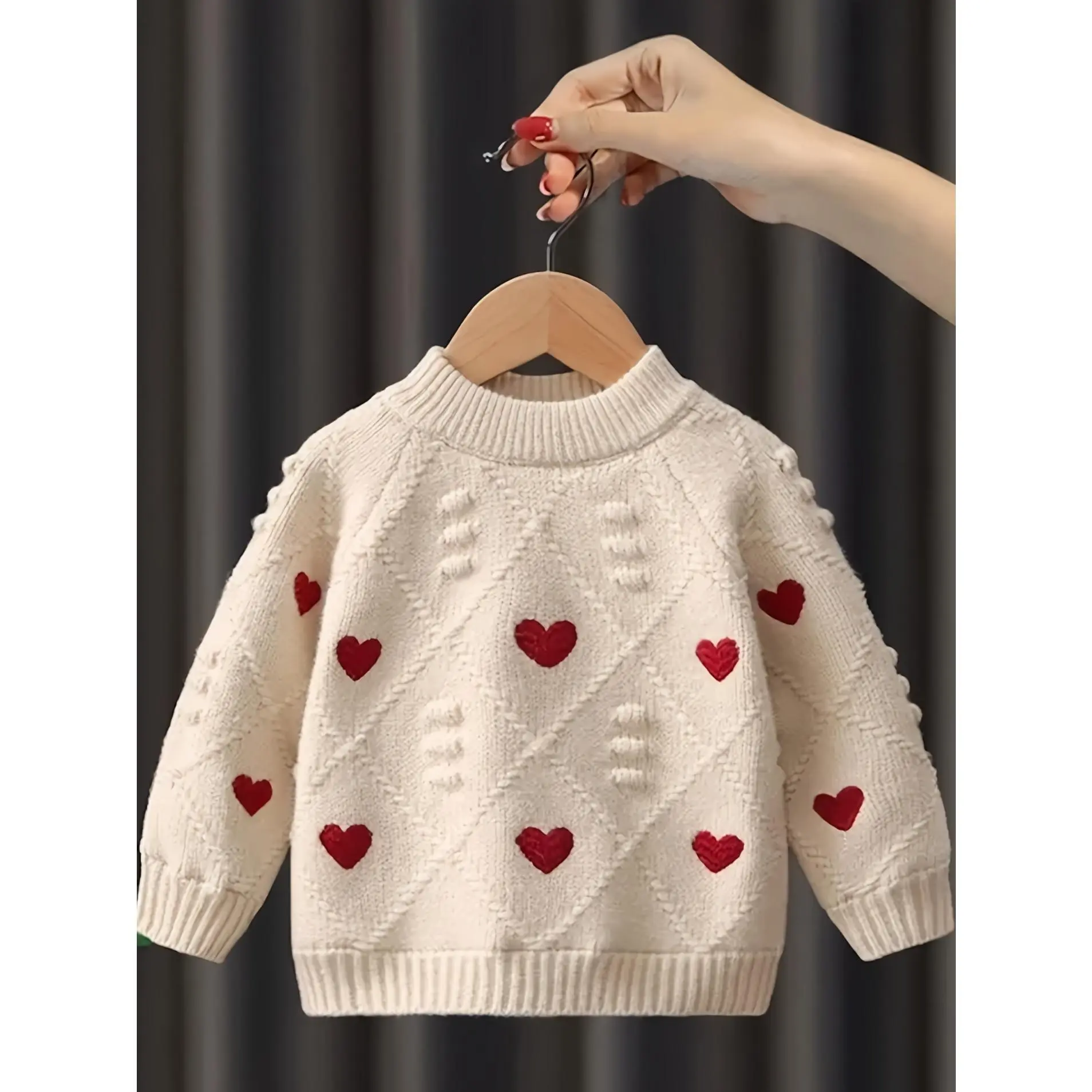 New autumn and winter girls' sweaters, fashionable children's tops, thickened knitted base shirts for baby girls in winter, girls' knitted sweaters, girls' autumn clothing, children's and girls' clothing, toddler knitted jackets