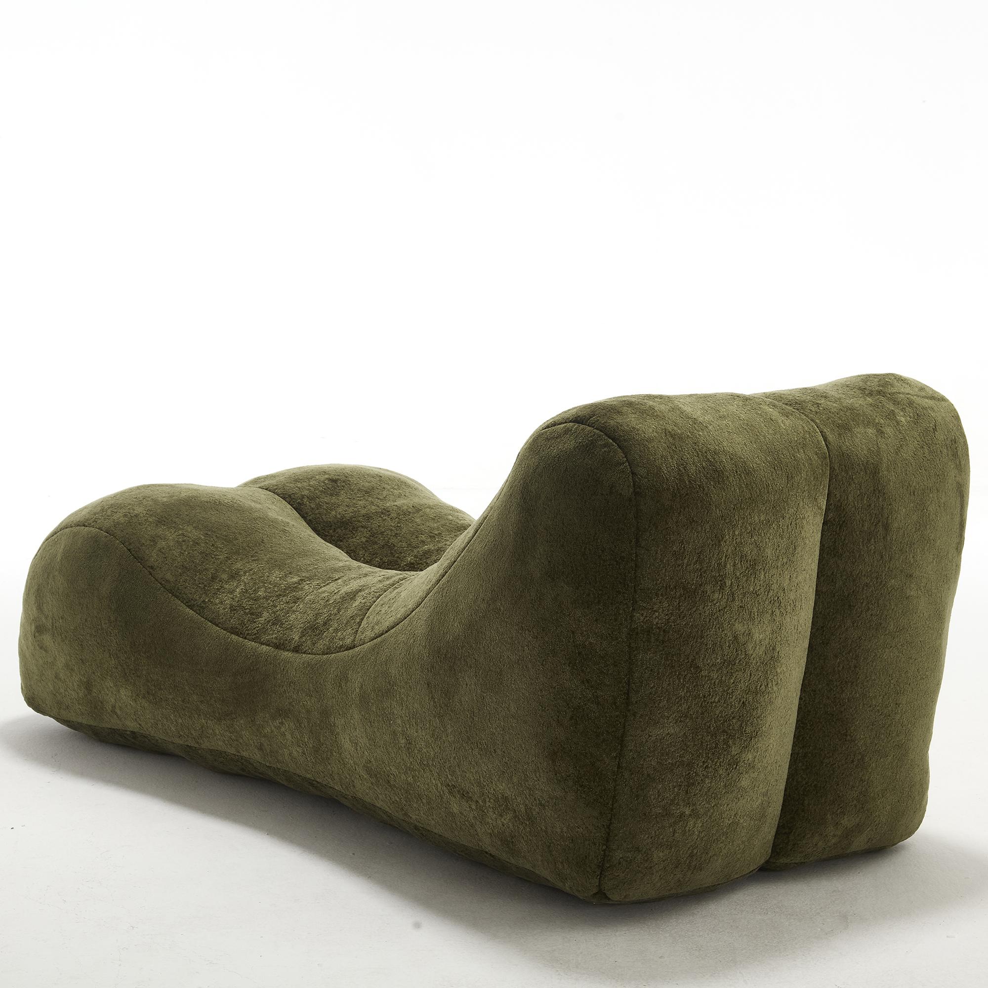Creative bean bag sofa chair for adults filled with high-quality sponge that is plump and elastic fitting the curves of the human body and providing gentle support to the body in all as Creative bean bag sofa chair for adults filled with high-quality sponge that is plump and elastic fitting the curves of the human body and providing gentle support to the body in all as