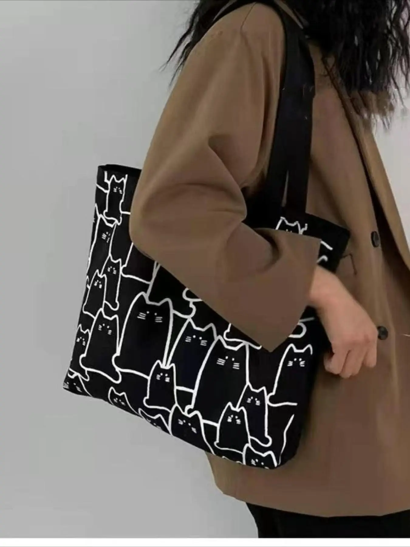 Funny Cartoon Animal Print Tote Bag, Large Capacity Canvas Shoulder Bag, Casual Student Commute Handbag, Trendy and Practical Design