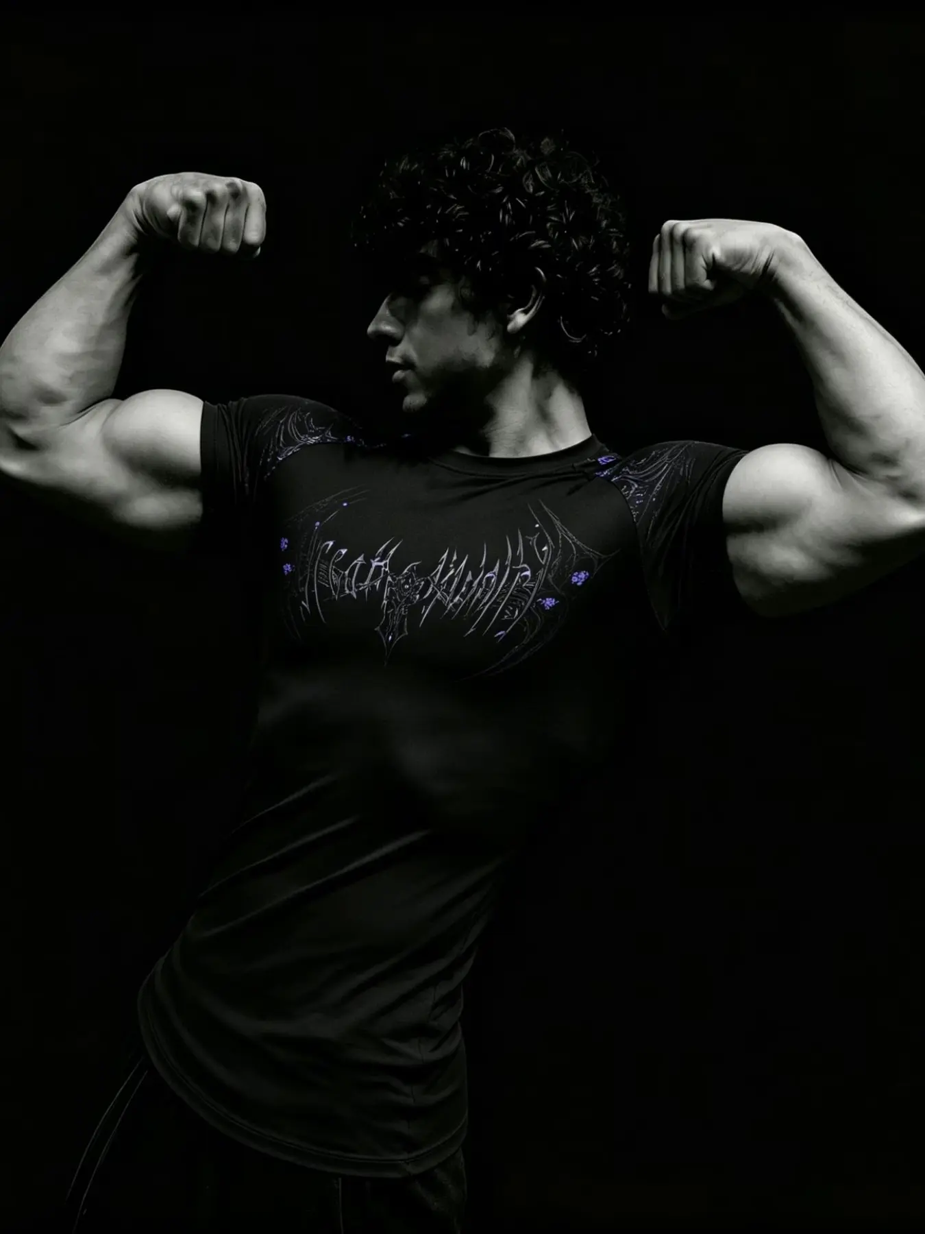 Men's Gothic Fitness Workout Shirt, Dry Fit Compression, Thorn Diamond Print, High Elasticity Quick-Dry, Compressive Fabric, Slim Fit, Ideal for Gym Training