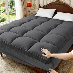 Breathable Mattress Protector with Deep Pocket for All Bed Sizes - Machine Washable and Soft Bedding Cover – Ideal Gift for Family Home