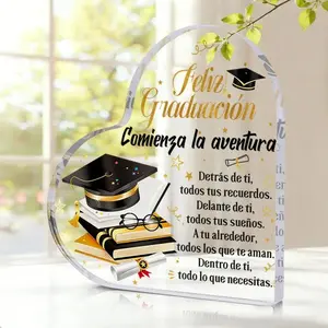 1pc Graduation Season Gift,Spanish "Feliz GraduacióN" Heart-Shaped Acrylic Desk Decor Sign, Bachelor'S Hat Book Pattern,Graduation Gift for Friends and Classmates,Suitable for Graduation Party Decor,Room Decor,Home Decor,Office Decor,Bedroom Decor