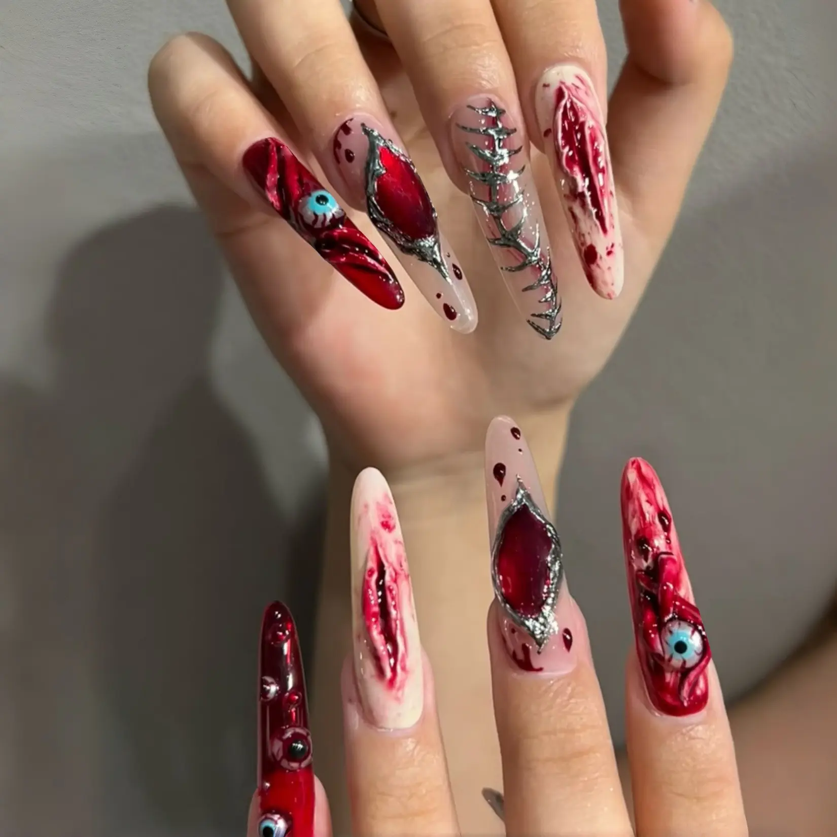 24pcs Horror Bloody Eyeball Stitch Long Coffin Press on Nails, Reusable Fake Nails for Halloween Cosplay Party, Trendy Nail Art Accessories