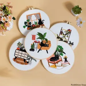 DIY Embroidery Cross Stitch Kit - Black Cat Floral Animal Design, Cute Indoor Home Decor Wall Art Craft Set for Adults, Diy Gift for Relaxing Cute Indoor Home Scene
