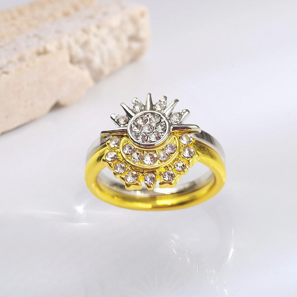 European American Simple Shiny Sun Moon Blue Inlaid Crystal Celestial Couple Stackable Ring Set