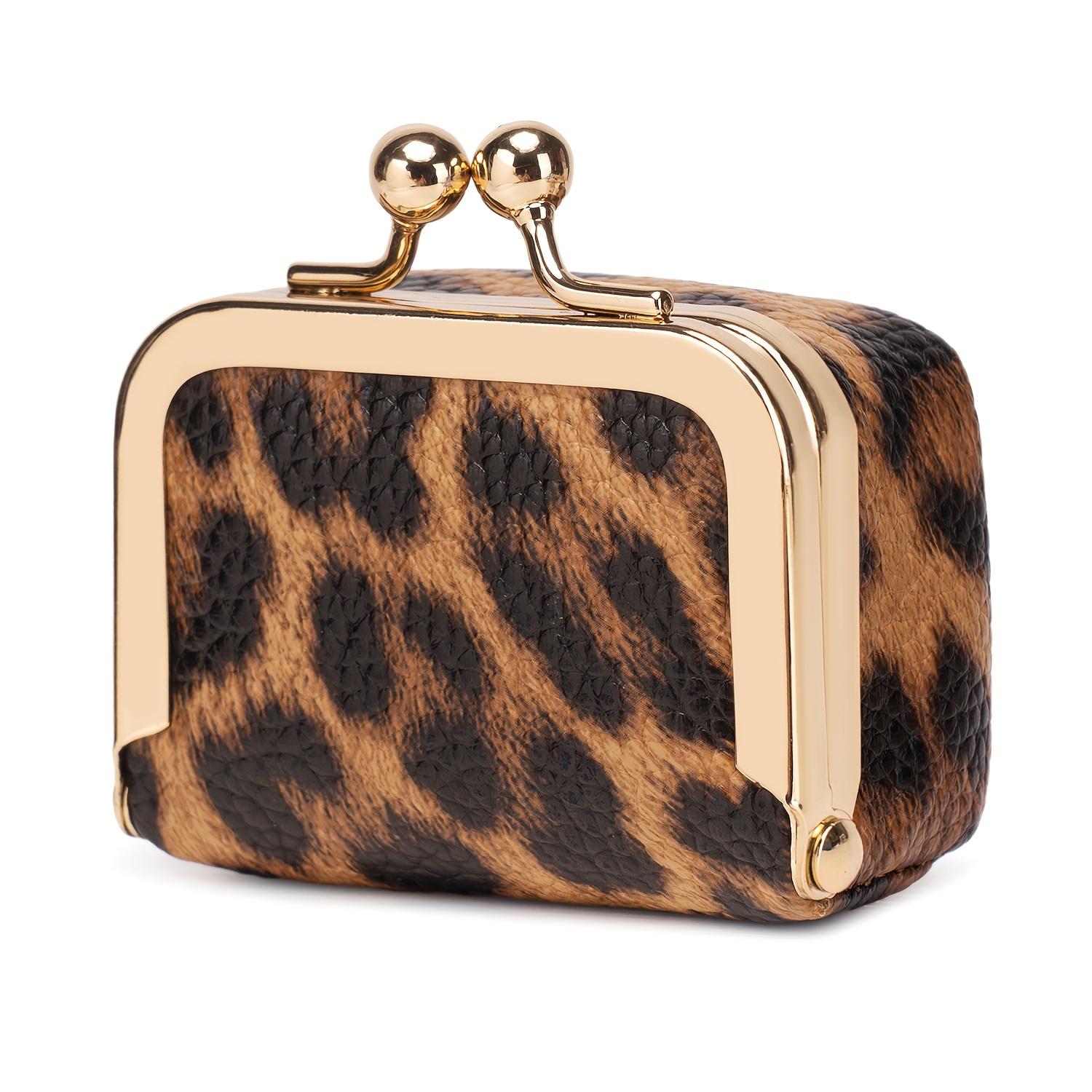 Portable retro-style coin purse with clasp, mini travel ring box, travel jewelry box, women's cosmetic storage box, suitable for storing earrings, rings, necklaces, and bracelets