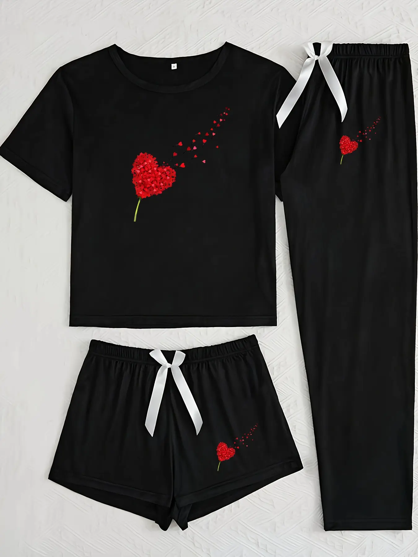 Three-Piece Pajama Set for Women, Heart Print, Casual Loose-Fitting Sleepwear, All Seasons Comfortable Nightwear