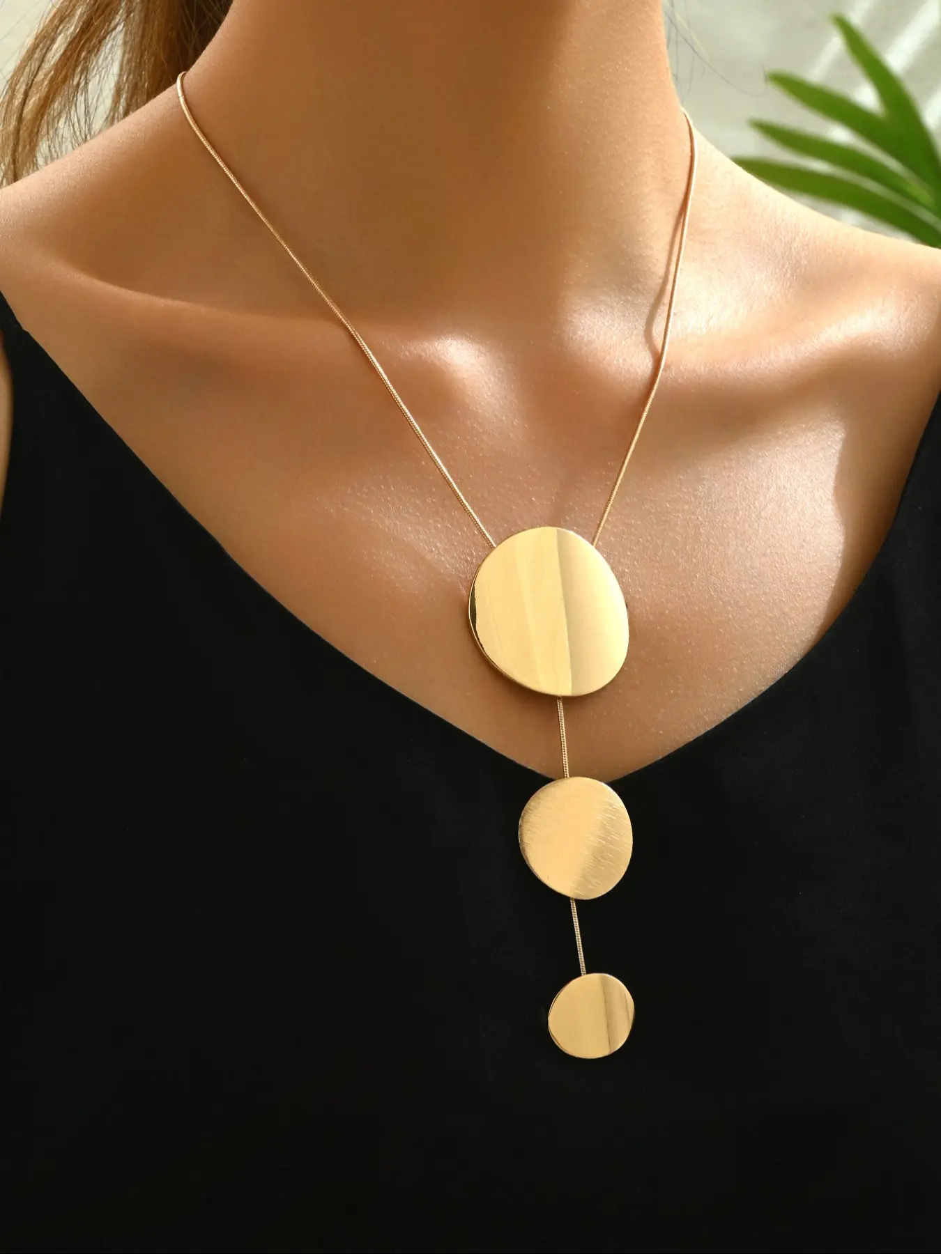 Women's Boho Style Geometric Disc Design Pendant Necklace, Fashion Jewelry for Party, Daily Clothing Decor, Trendy All-match & Exquisite Jewelry for Birthday Gift