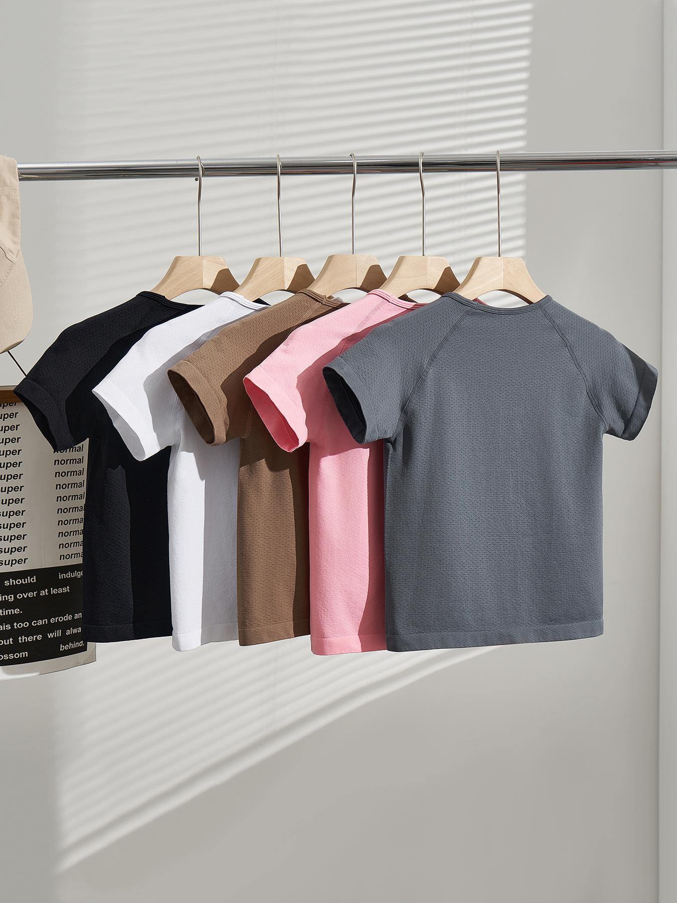 Women's Solid Raglan Sleeve Sports Tee, Workout Tops, Fall Outfits, Casual Comfy Breathable Round Neck T-shirt for Yoga Gym Workout Running, Ladies Sportswear Gym Tops, Activewear, Jersey Top, Workout Clothes Women, Sports Clothing, Fitness Activewear