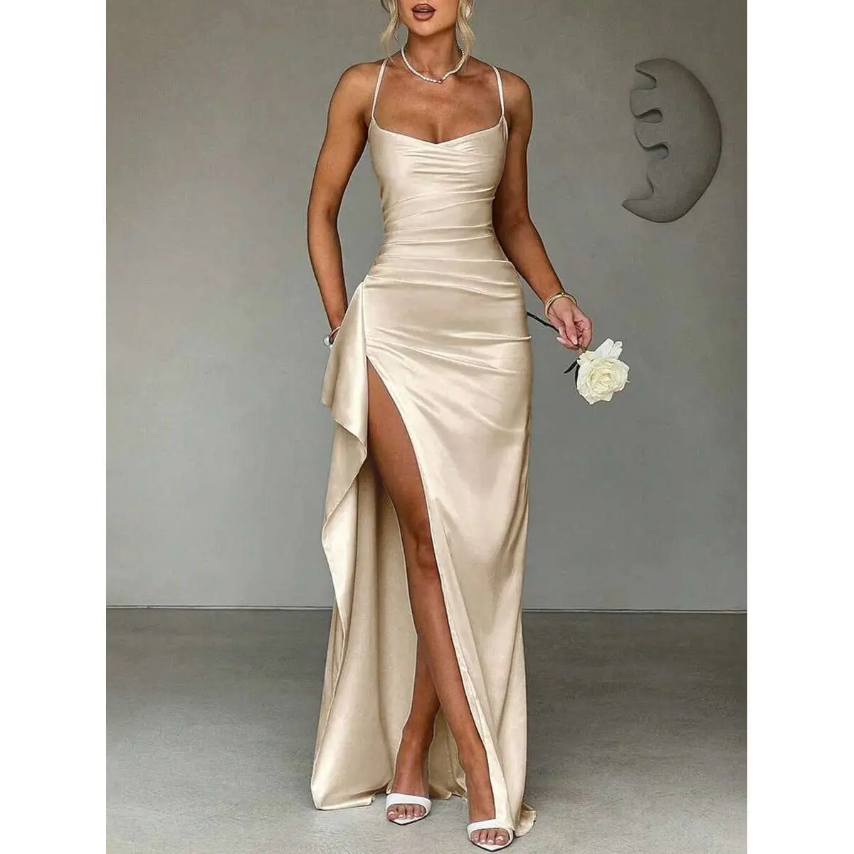 Women's Elegant Slim-Fit Satin Strapless Off-Shoulder Frill-Trim Waist Formal Dress - Bridesmaid Gown, Spring Wedding Attire, Formal Dresses, Bridesmaiddress