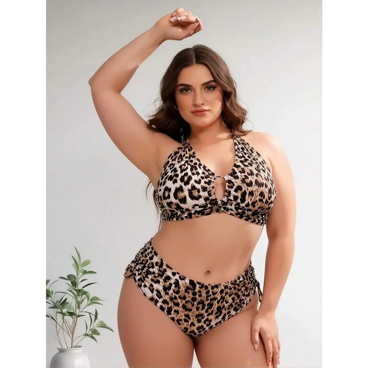 Women's Plus Size Leopard Print Halter Bikini Set With Front Keyhole & Ruched High Waisted Bottom, Sexy Two Piece Swimsuit, Tummy Control Bathing Suit, Summer Beachwear, Pool Party, Tropical Vacation, Resort Wear, Beach Club Outfit, Cruise Wear, Spa Day,