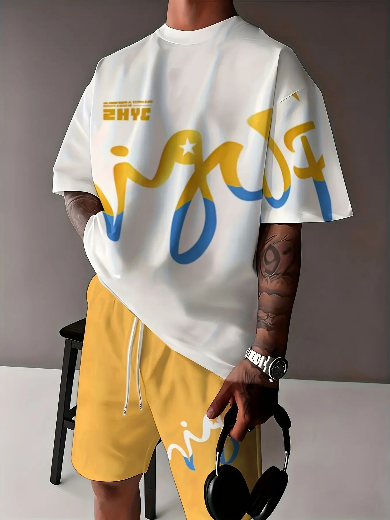 American street style men's suit, design letter printed short sleeved top and shorts two-piece set, simple and stylish for travel and vacation