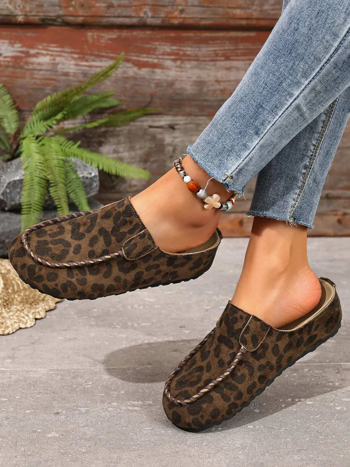 Vintage Mule Slip-On Shoes, PU Leather, Rubber Sole, Plain Design, Casual Style, Comfortable Daily Wear, Perfect for All