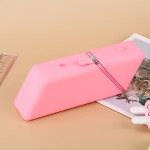 Silicone Foldable Triangle Pencil Case, 2-In-1 Stand-Up Pen Holder, Large Capacity Zipper Stationery Pouch for Students, Durable Design