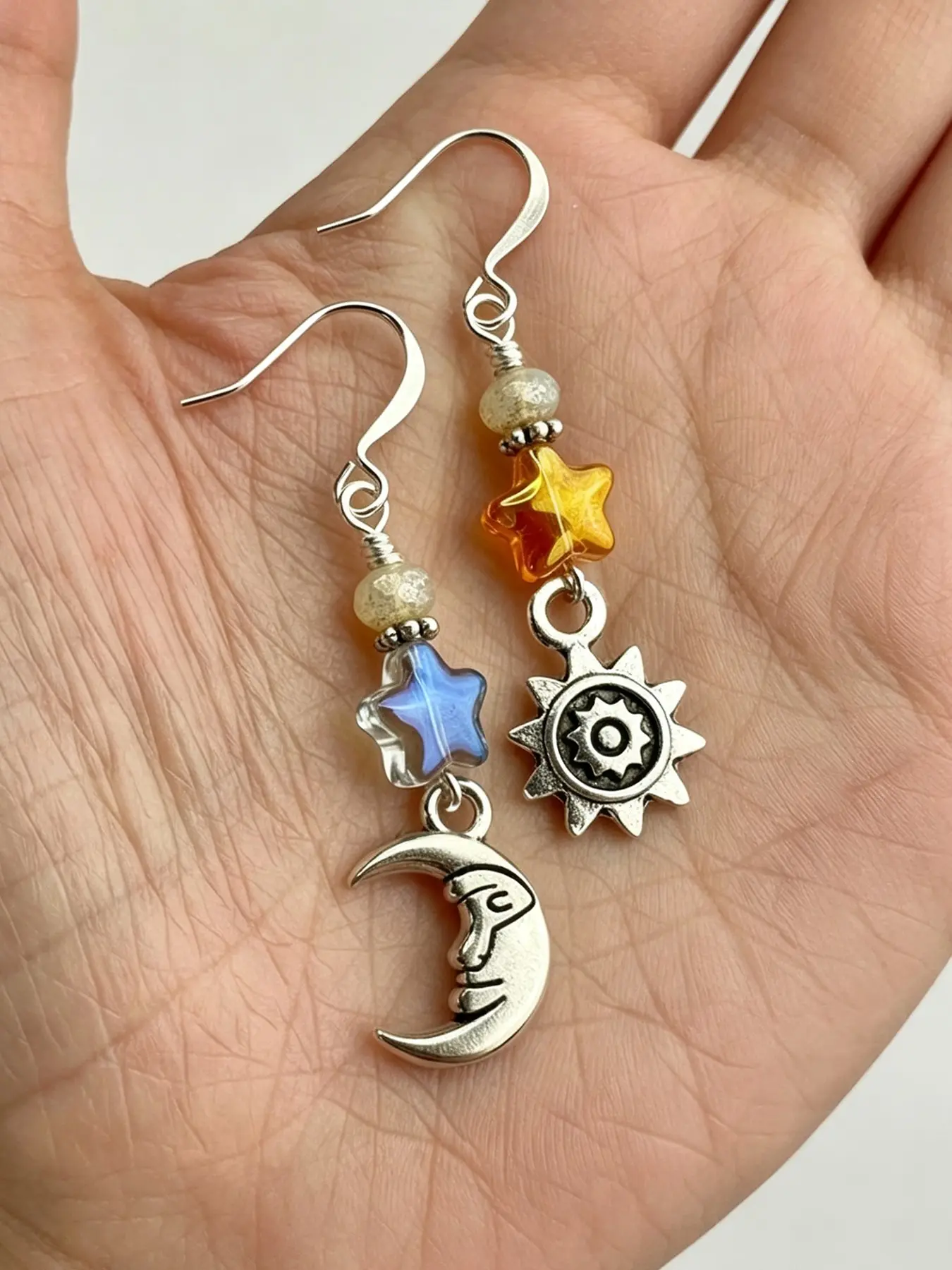 1 Pair Sun Moon Star Mismatched Dangle Earrings, Vintage Celestial Star Bead Drop Earrings, Bohemian Witchy Women Ear Jewelry