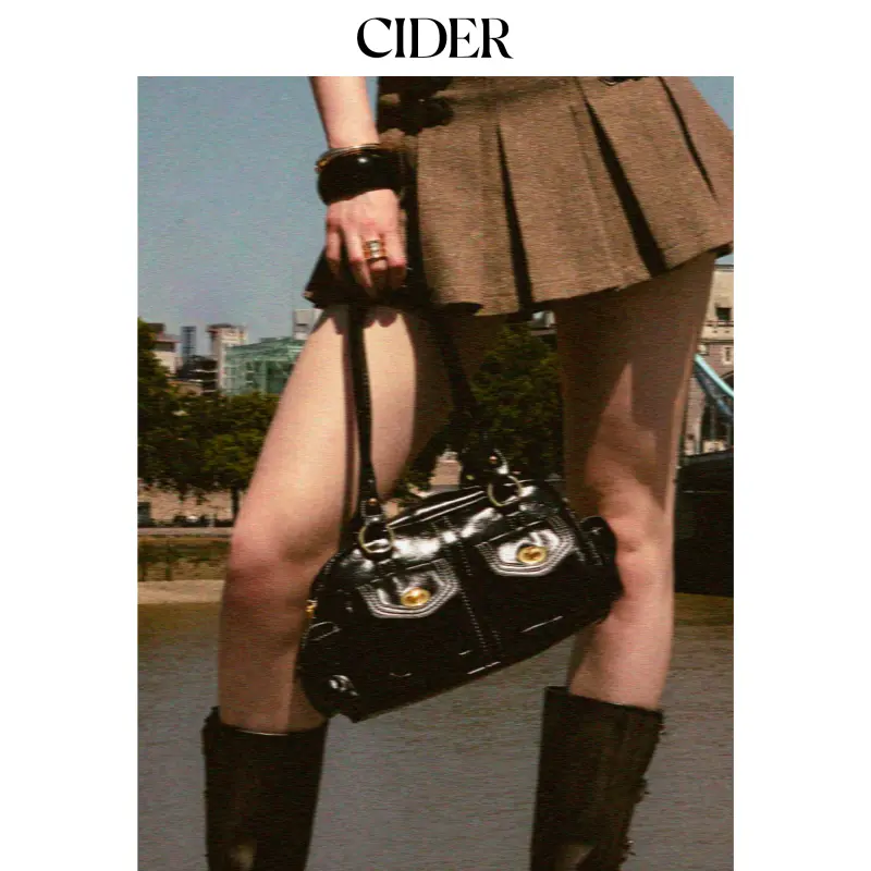 Cider MULTI POCKET SHOULDER BAG