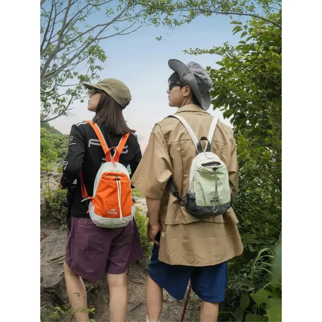 Unisex Mini Backpack, Lightweight Color Block Nylon Daypack, Trendy Small Outdoor Sports Backpack with Water-Resistant Fabric, Adjustable Shoulder Straps, Compact Hiking Pack for Camping, Travel, Trekking & Everyday Outdoor Adventures