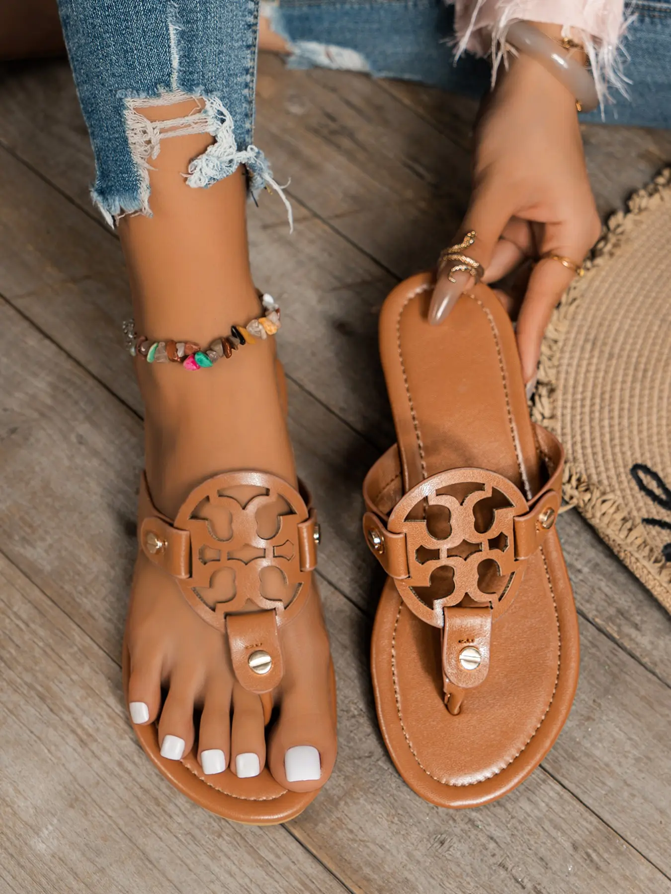 Large Size Women's Hollow Out Flat Bohemian Sandals, Casual Summer Flip Flops, Open Toe, Low Heel, Rubber, Suitable for Beach and Daily Wear, Footwear