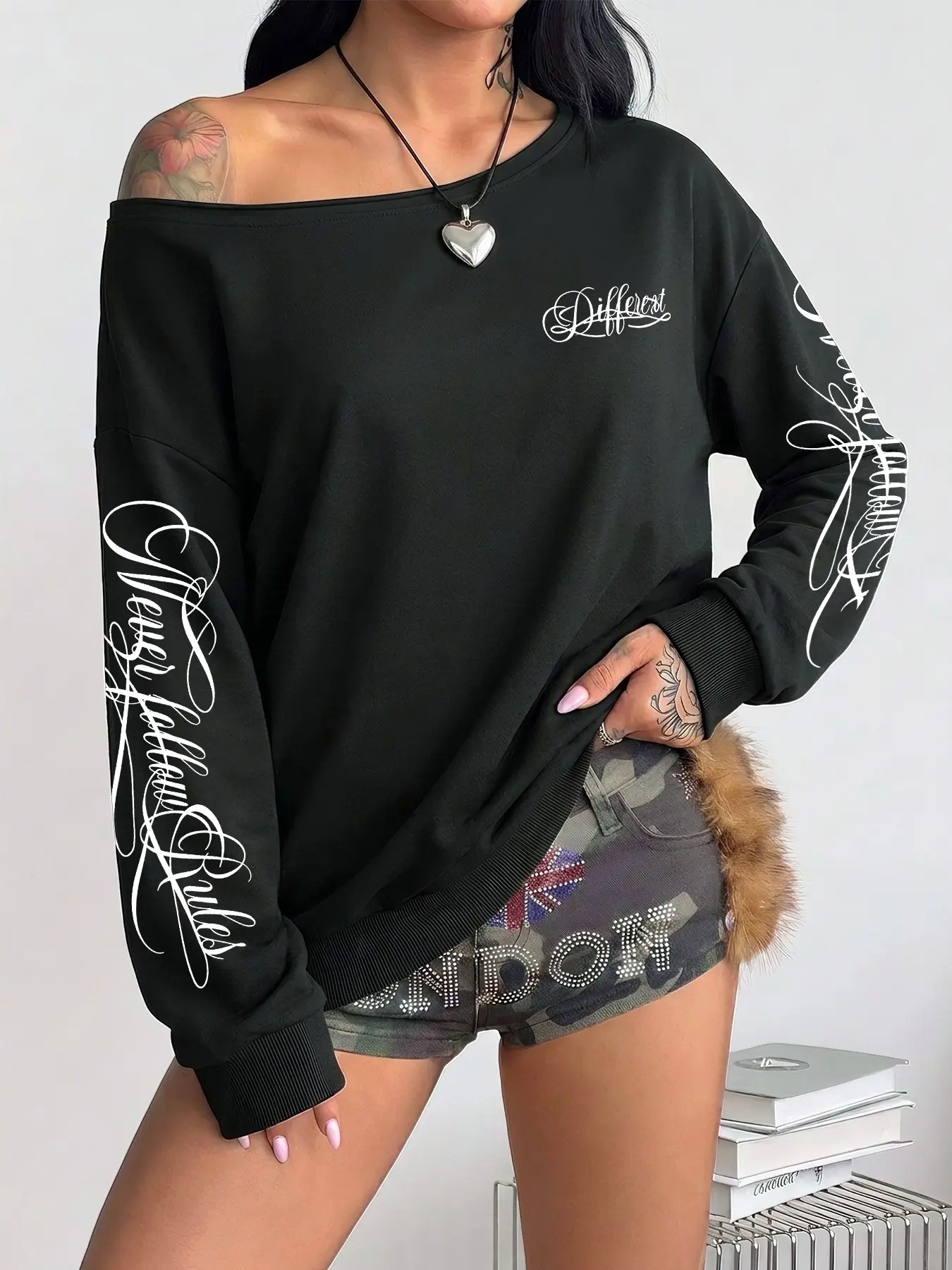 Women's Off‑shoulder Top, Cursive Letter Print On Sleeves Sweatshirt, Vintage Lazy‑style Loose Drop‑shoulder Trendy Long‑sleeve Pullover Top