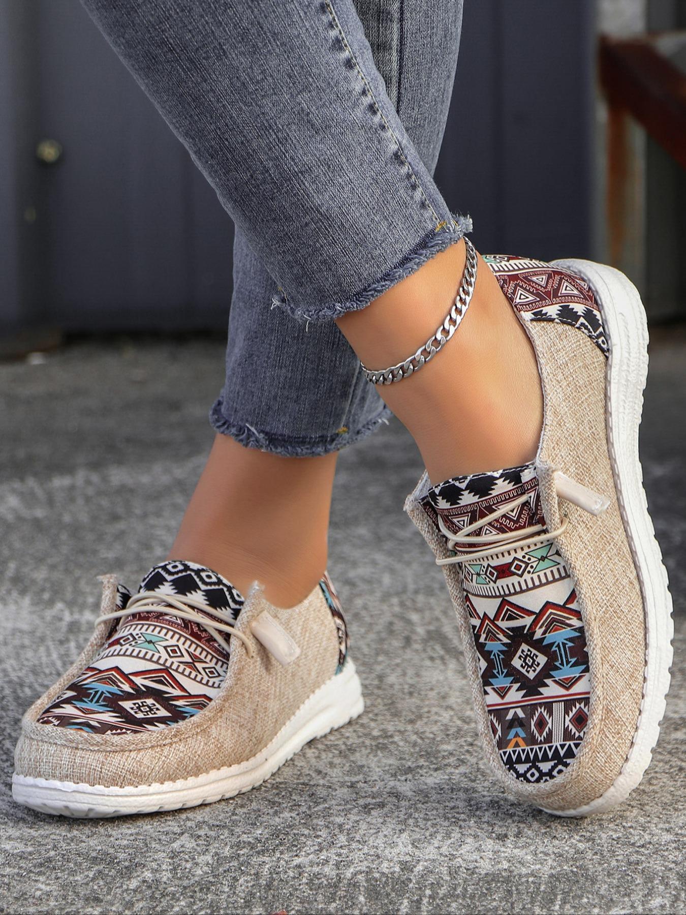 Women's Boho Style Ethnic Random Pattern Slip on Sneakers, Casual Comfortable Round Toe Shoes for Daily Wear, Perfect for Women and Outdoor, As Gift for Wife, Girl Friend, Daughter