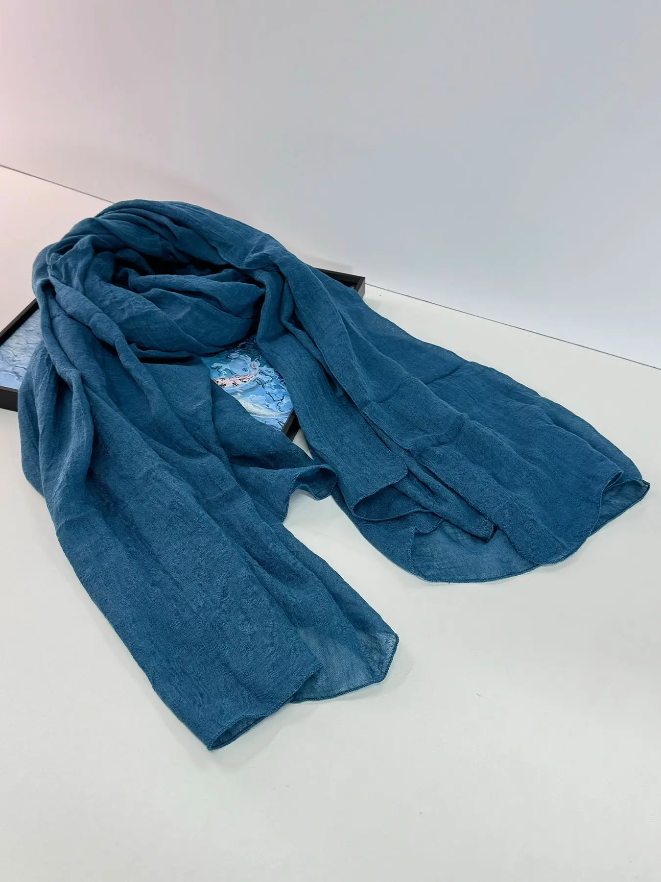 Large Plain Scarf and Shawl, Classic Soft Material, Multi-Use Accessory, Boho Style, Loose-Fitting, Suitable for All Seasons