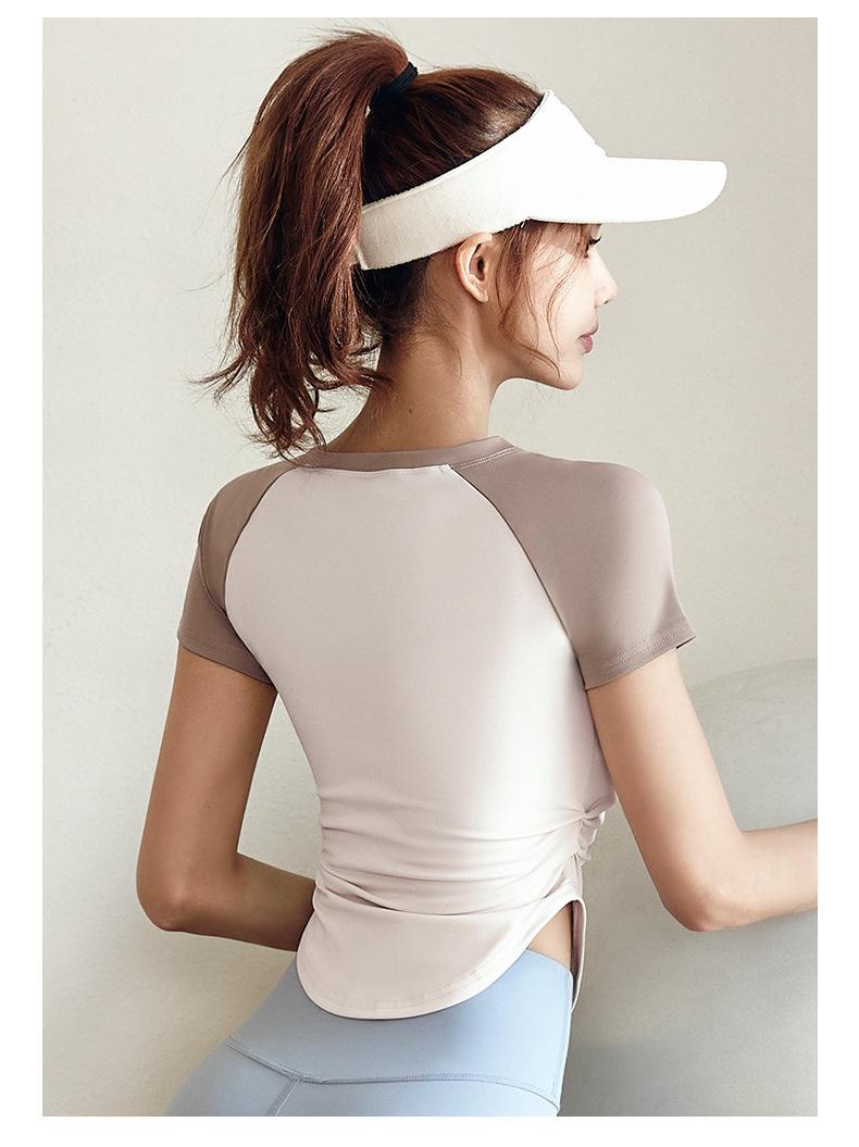 Contrast color pleated yoga top for women, waist-cinching, slimming, with a nude feel, suitable for yoga, sports, and outdoor fitness