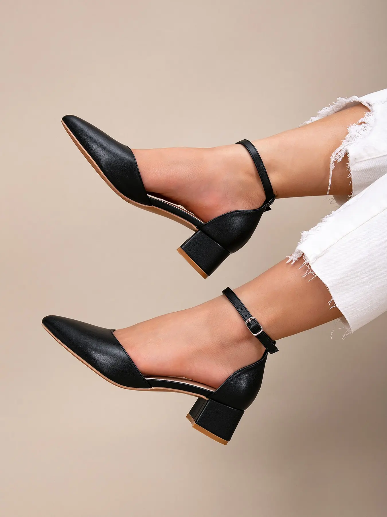 Fashion Chunky Heel Single Shoe, Soft Leather Pointed Toe, Metal Buckle Ankle Strap, Side Cut Design, Office Commute, Dating, Versatile Low Heel Women's High Heels