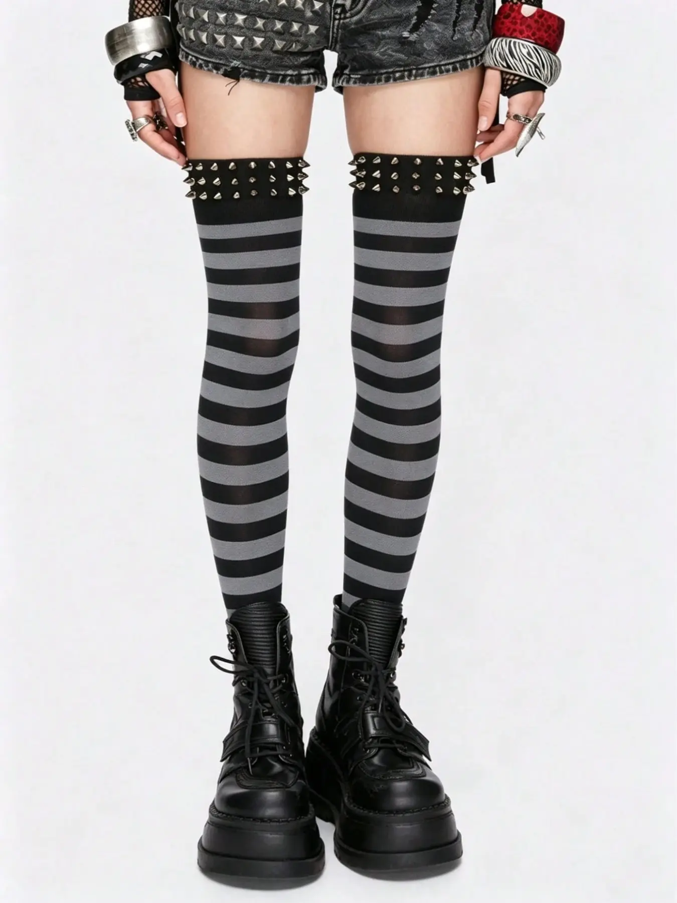 New Japanese Style Striped Socks, Y2K Sweet Cool Girl Knee-High Socks, Punk Subculture Metal Spike Socks, Summer Sock Style, Happy Socks
