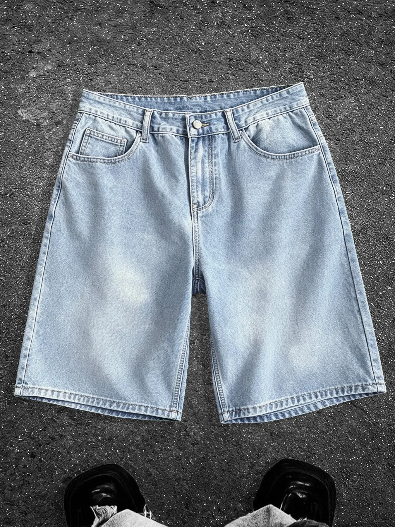 Men Loose Straight Denim Shorts, Summer Trendy Light Wash Button Zipper Closure with classic multi pockets, relaxed fit jean shorts for street style and daily casual matching #DenimShorts #MenJeanShorts #StreetwearBottoms