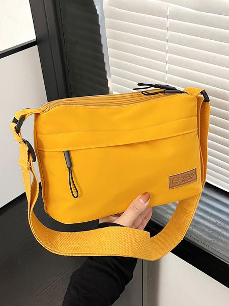 Multi-compartment casual crossbody bag, fashionable, versatile and compact, simple solid color with multiple colors to choose from, lightweight and portable small crossbody bag, niche creative, suitable for office workers, etc., Minimalist crossbody bag