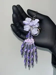 3D Printed Skeleton Fidget Keychains, Gothic Aesthetic Halloween Gift, Spooky Season Must-Have, 3D Printed Skeleton Hand Keychain
