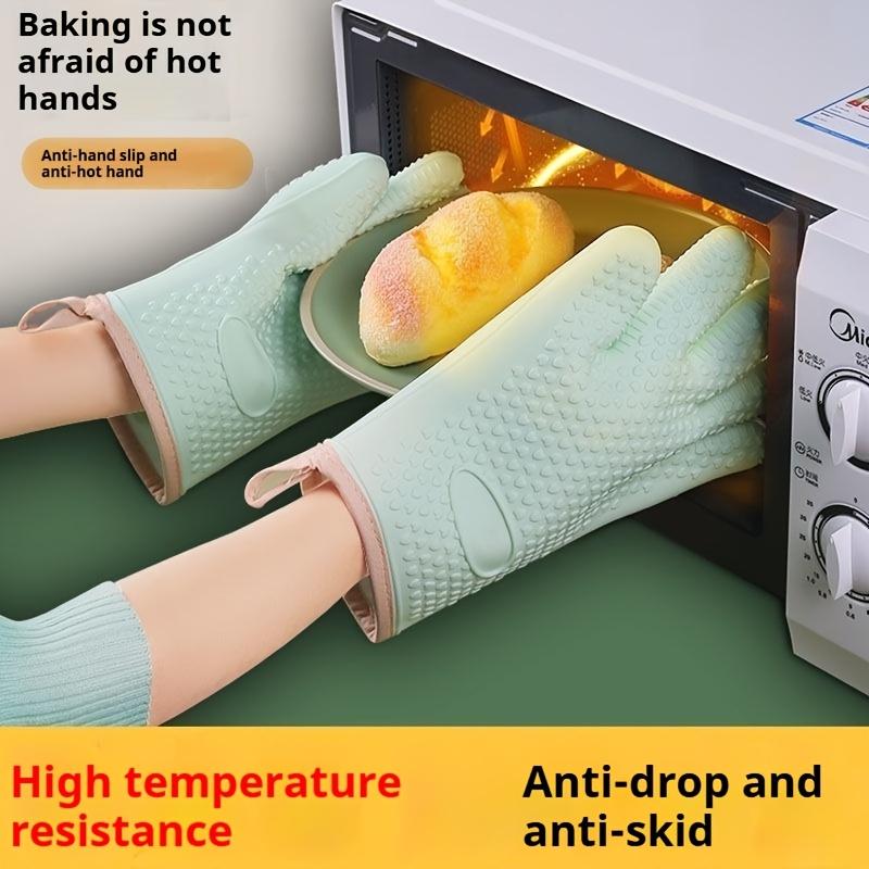 Two Oven Mitts Kitchen Heat Insulation Anti-scald Gloves Baking Thickened Silicone High Temperature Microwave Oven Mitts Non-slip