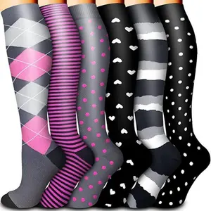 6 Pairs Pink Black Mixed Graphic Compression Socks, Fashion Casual Argyle Heart Dot Design, Wear Resistant for Daily Outfit Matching with Athletic Support