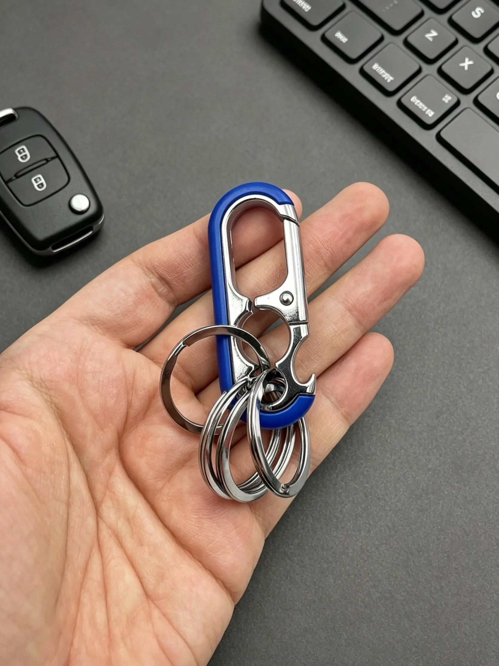 Luxury Men Keychain with /blue/ Clasp, Stainless Steel Car Key Chain, DIY Keyring Holder, Gift Set with 4 Silver Color Rings