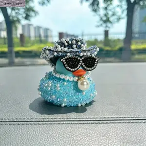 1pc Luxury Rhinestone Duck Car Figurine - Sparkling Pearl Dashboard Decor, Fashionable Car Interior Accessories for Truck, SUV, Ideal Gift