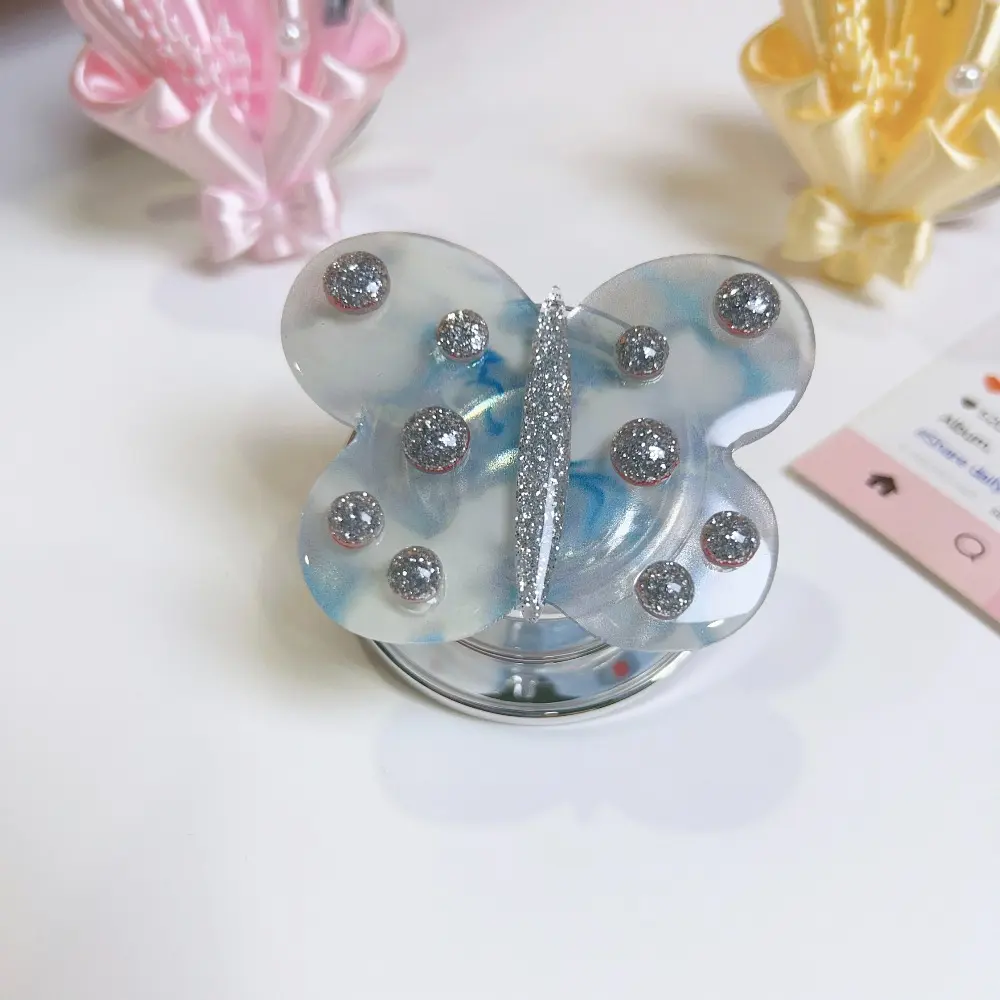 New Design Creativity Sparkly butterfly Magnetic Stand Suitable for Various Mobile Phone Models Mobile Phone Holder