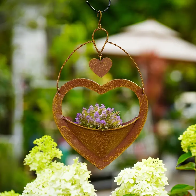 1 heart-shaped hanging flower pot, Outdoor hanging planters, outdoor courtyard and lawn decorative flower pot, rusty iron art decorative flower pot, courtyard crafts, hanging flower pot, garden flower rack craft artwork