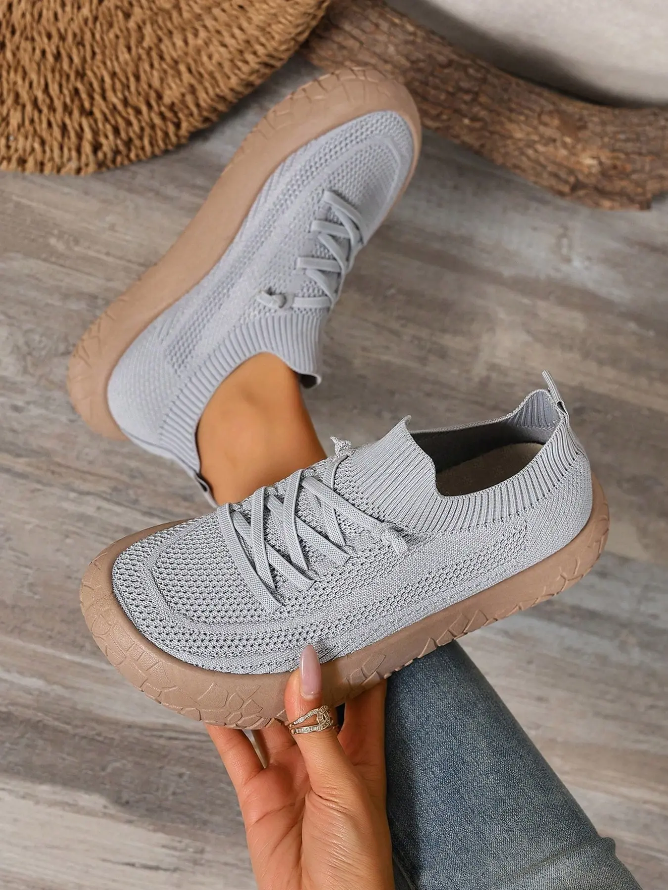 Fashion Women Lace Up Fly Knit Sock Platform Sneakers, Trendy Textured Thick Sole Walking Trainers, Versatile Casual Shoes to Match Jeans And Daily Outfits