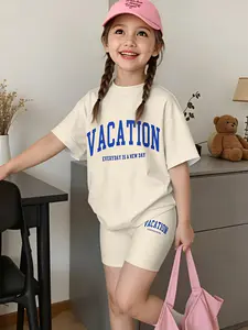 VACATION American-style oversized letter print, 3-10 year-old girls' vacation letter two-piece set, comfortable slightly stretchy fabric, casual vacation style, perfect for short trips and everyday outings