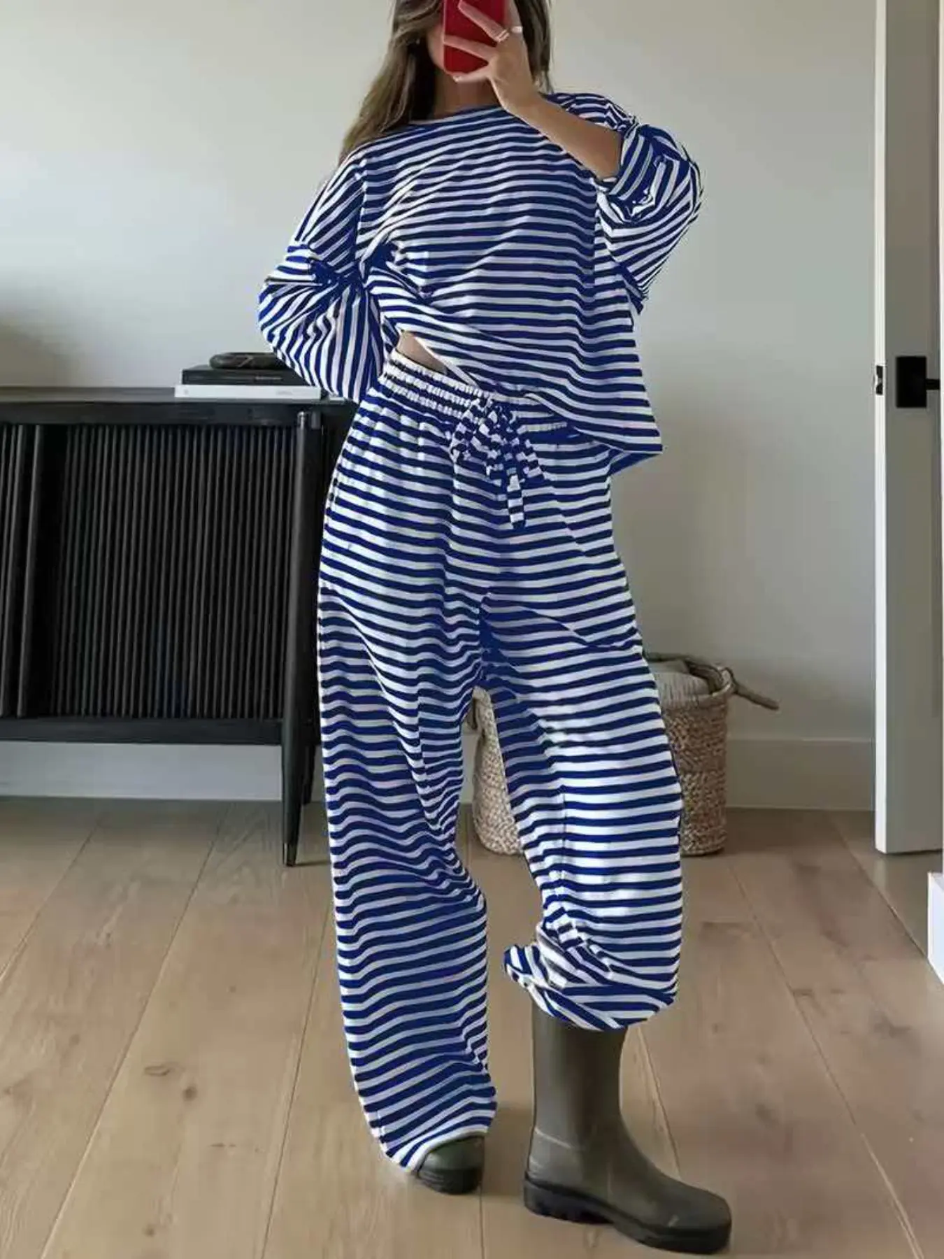 Women Thin Horizontal Striped 2 Piece Chic Loungewear Set, Long Sleeve Crew Neck Top, Drawstring Wide Leg Pants, Spring Fall Casual Pajama