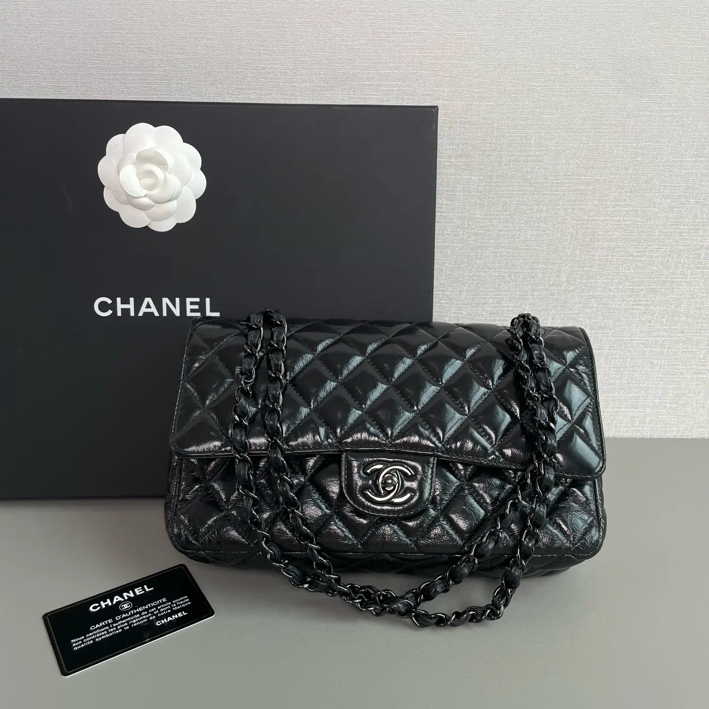 Pre-owned Chanel 2019 Black Crumpled Calfskin Medium Classic So Black Double Flap SC057