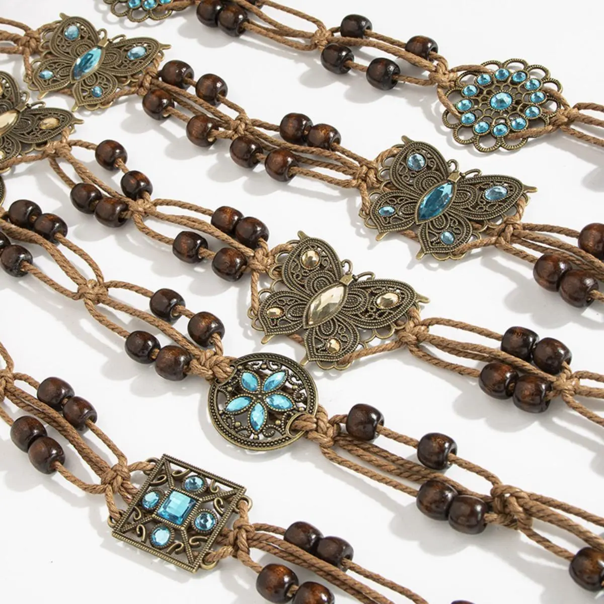 Women's Boho Butterfly Waist Belt - Handmade Woven Rope Belt with Rhinestone Accent, Wooden Beads, Ethnic Style Accessory for Vacation, Festival Outfits, Belts