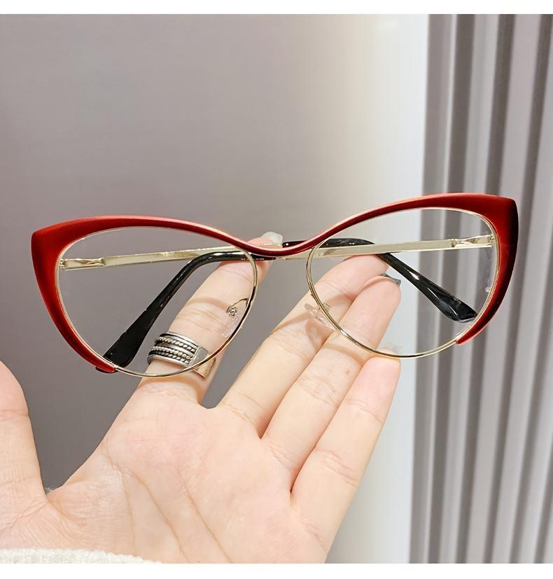 Luxurious Golden Cat-Eye Anti-Blue Light Glasses  Women – Retro Punk Style, Perfect  Party Decorations and Stylish Wear Blocking for Screens Protection Glasses for Women Light Computer Gaming Glasses