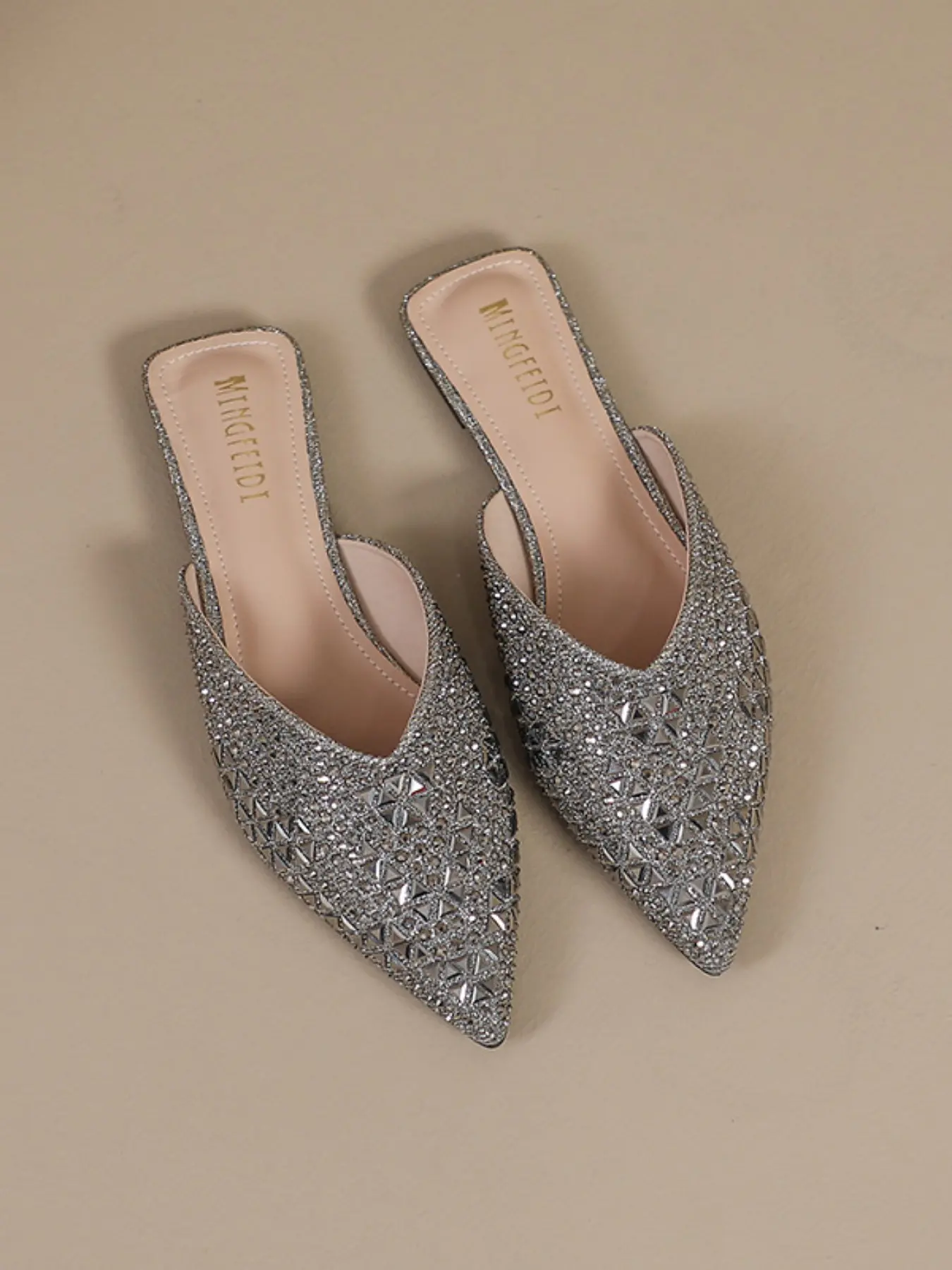 Women's Rhinestone Shoes 2026 New Style, Elegant Pointed Toe Slip-On Mules, Comfortable PU Leather Flat Sandals, All-Season Fashion Footwear