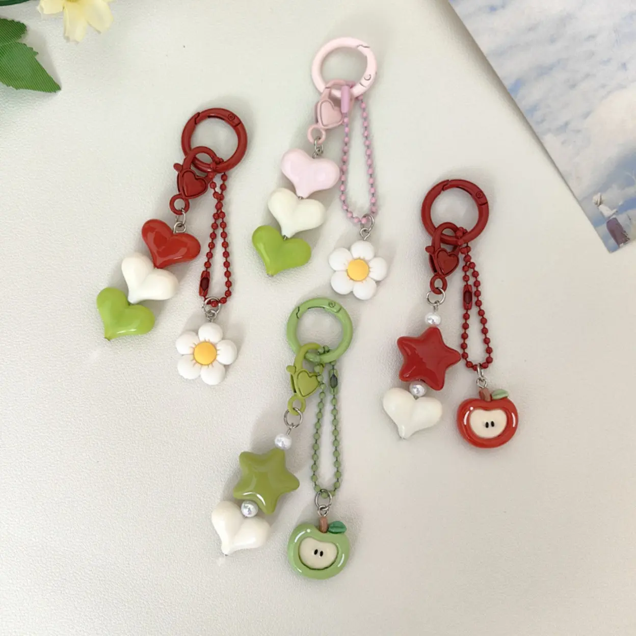 Cute Resin Heart Star Flower Keychain, Sweet Pastel Bag Charm Built With Spring Ring Clasp, Kawaii Decorative Pendant Ornament For Backpacks And Handbags, Fashion Accessory And Lovely Gift For Girls And Women