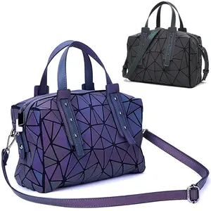 Geometric Luminous Purses and Handbags for Women Holographic Reflective Crossbody Bag Wallet checkered  crossbody  bag long wallet everyday  purse wallet clutch designer  card  holder